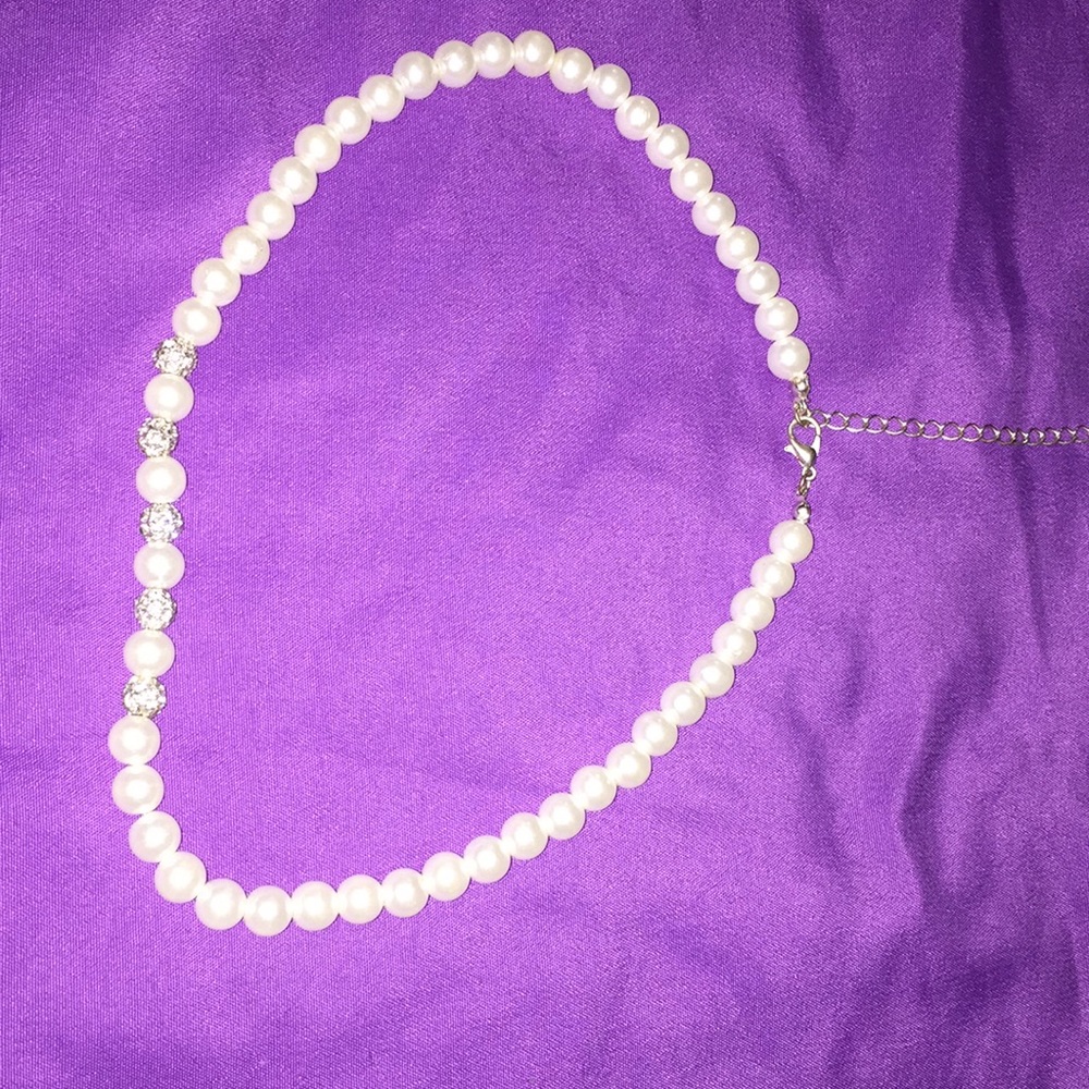 Pear necklace